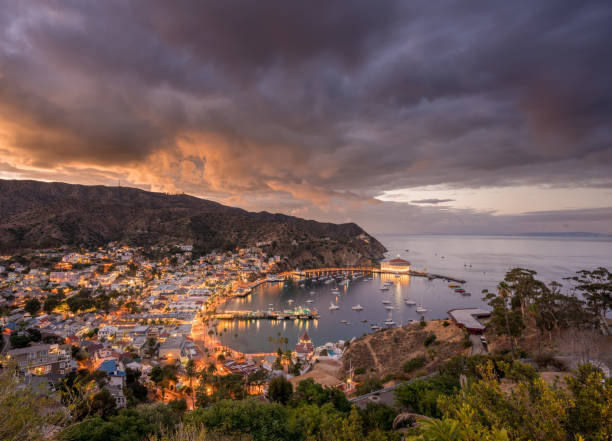 istock Casino in Avalon on Catalina Island 899407096