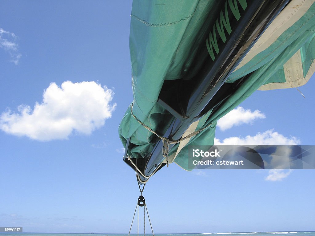 Vela de Boom y cielo azul - Foto de stock de Actividad al aire libre libre de derechos