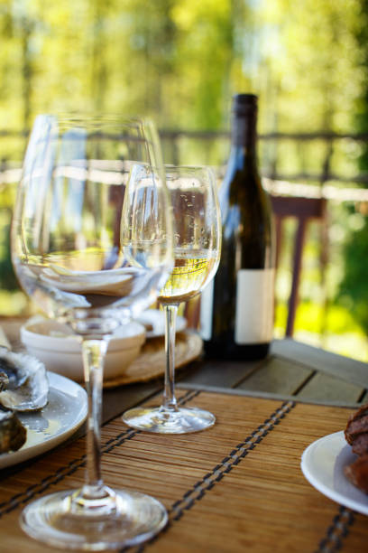 istock Two glasses of wine 899416224