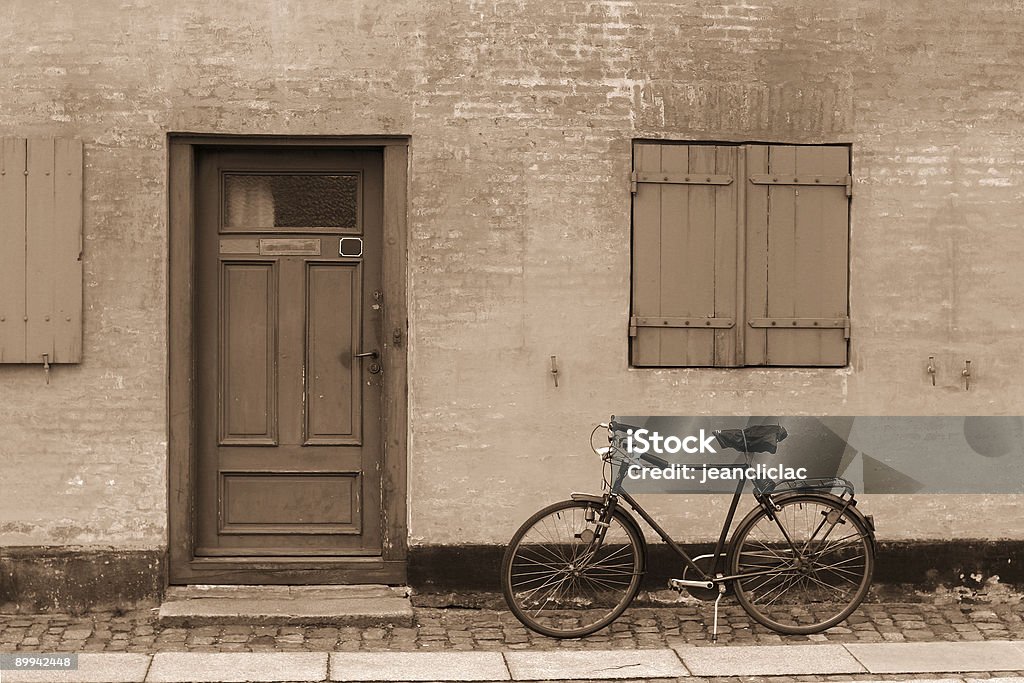 De bicicleta - Foto de stock de Apartamento royalty-free