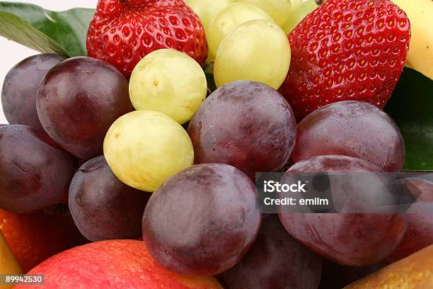 Frutta - Fotografie stock e altre immagini di Blu - Blu, Camera, Colore verde