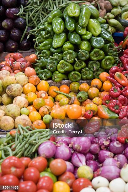 Photo libre de droit de Fruits Et Légumes banque d'images et plus d'images libres de droit de Culture agricole - Culture agricole, Piment, Équateur