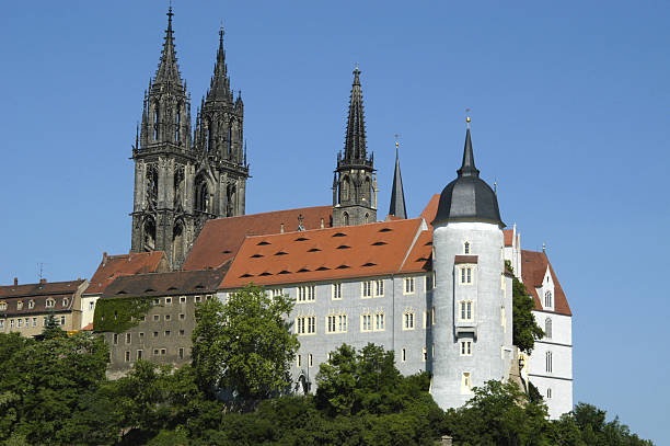 istock Meissen Cathedral and Castle 89946787