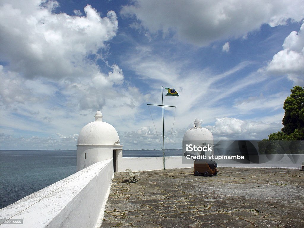 Mont Serrat fortaleza - Foto de stock de Fortaleza - Estructura de edificio libre de derechos