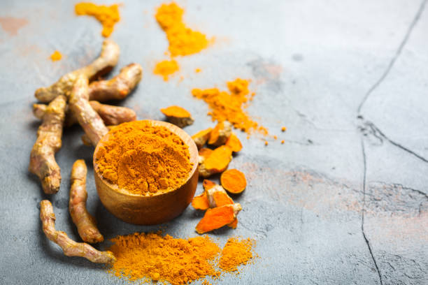 istock Raw turmeric root curcuma longa powder 899468594