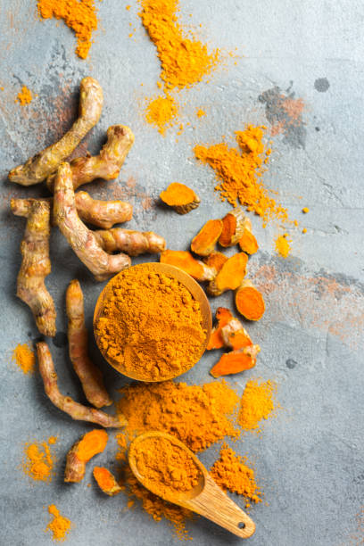 istock Raw turmeric root curcuma longa powder 899471936