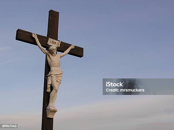 Foto de Christ No Cross e mais fotos de stock de Capitais internacionais - Capitais internacionais, Catolicismo, Cristianismo