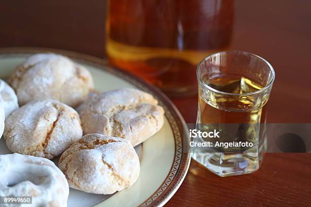 Photo libre de droit de Boisson Et Des Biscuits3 banque d'images et plus d'images libres de droit de Alcool - Alcool, Aliment, Aliments et boissons