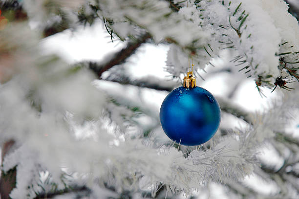 istock Snowy Christmas ball 89949786