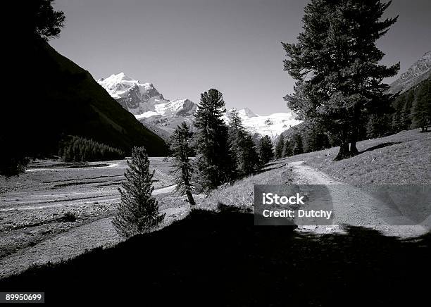 Sella Góry Szwajcaria - zdjęcia stockowe i więcej obrazów Alpy - Alpy, Alpy Szwajcarskie, Bez ludzi