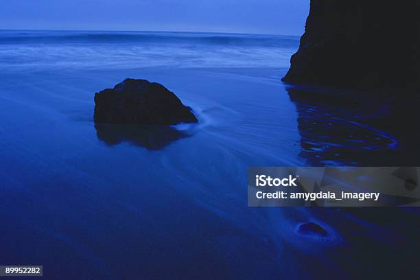 Der Ocean Blue Stockfoto und mehr Bilder von Abenddämmerung - Abenddämmerung, Bewegung, Bewegungsunschärfe