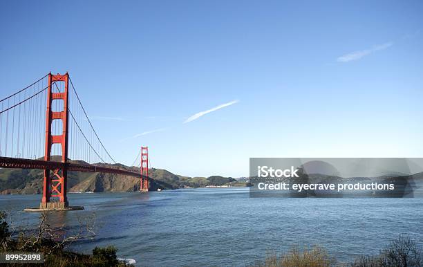 Golden Gate Bridge - Fotografias de stock e mais imagens de Ao Ar Livre - Ao Ar Livre, Arco - Caraterística arquitetural, Autoestrada