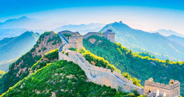 la grande muraille de chine. - tourist travel china great wall of china photos et images de collection