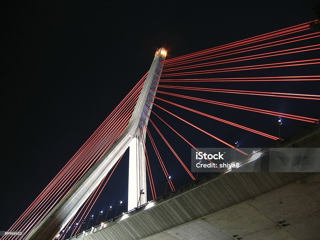 Moderna Ponte Suspensa - Royalty-free Apoiar Foto de stock
