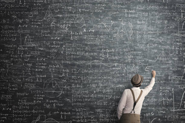 mądry człowiek dostał matematyczne rozwiązanie problemu - simplicity blackboard education chalk zdjęcia i obrazy z banku zdjęć