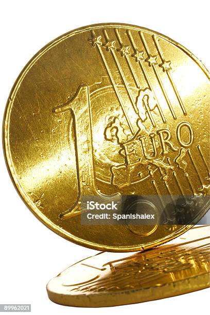 Złota Monet Euro - zdjęcia stockowe i więcej obrazów 1 cent amerykański - 1 cent amerykański, Biznes, Europa - Lokalizacja geograficzna