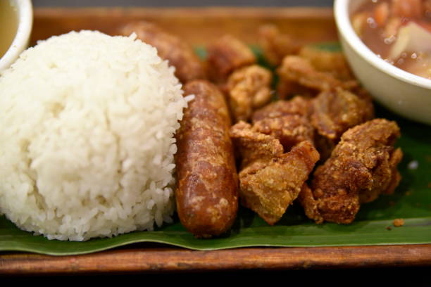 istock Pilipino traditional cuisine, Pizza and Pasta on the table 899620248