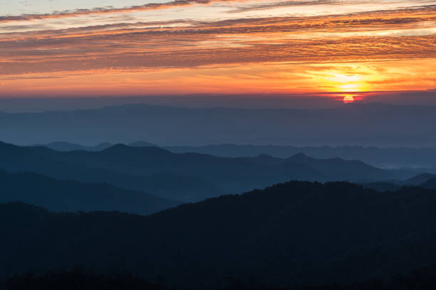 istock Sunset scene with silhouette mountain at Doi Langka Noi 899623516