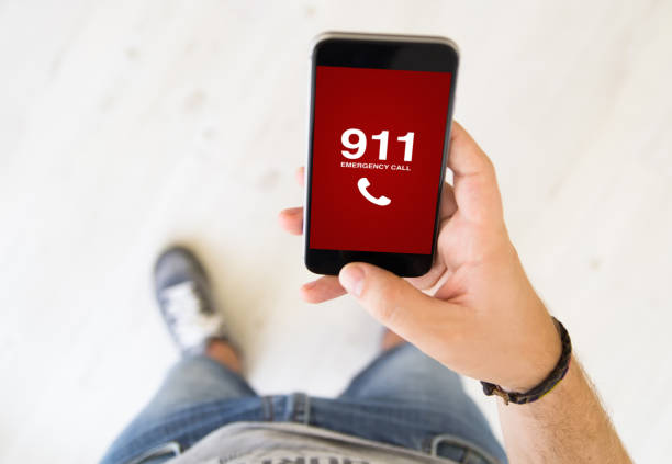 istock male hand emergency call 911 899640070