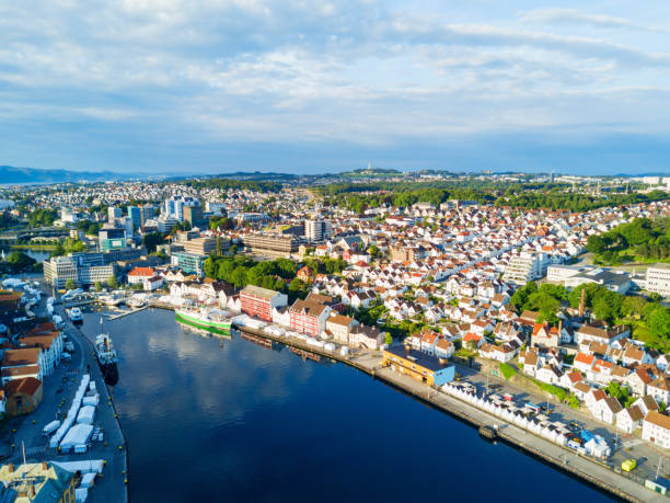 istock Vague in Stavanger, Norway 899642258