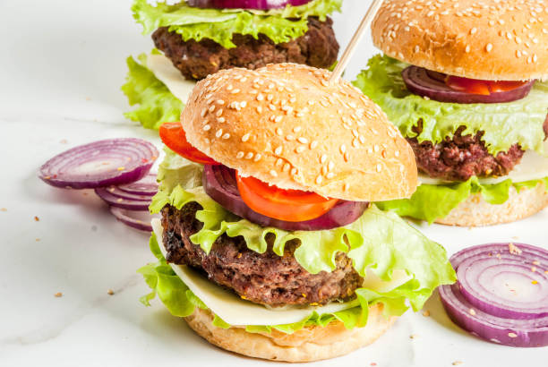 istock Delicious beef and cheese burgers 899654718