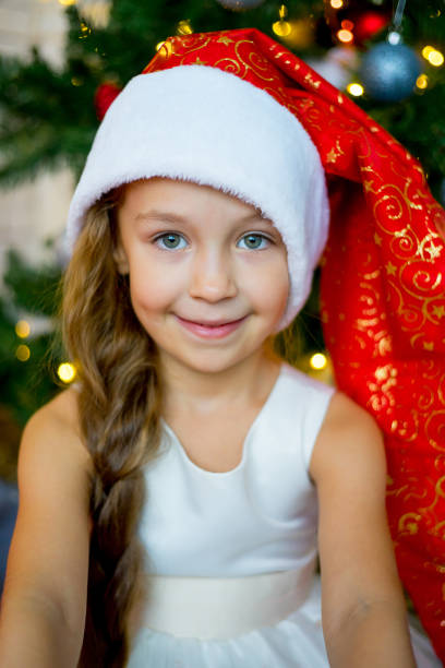istock Girl celebrating christmas 899662624