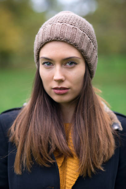 istock Young woman in autumn nature 899683940