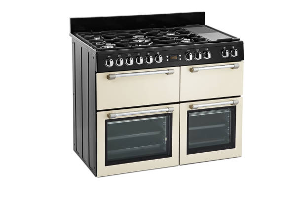 istock American oven and stove(clipping path) 899739876