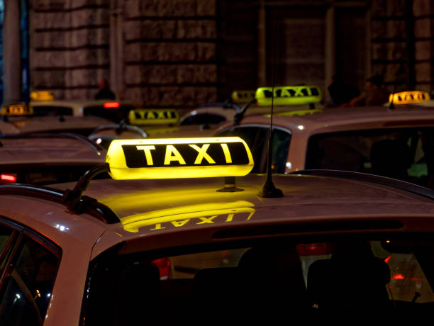 istock Taxi sign 899768408