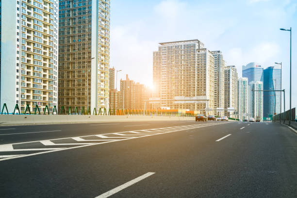 istock Urban architectural landscape and road pavement 899847656