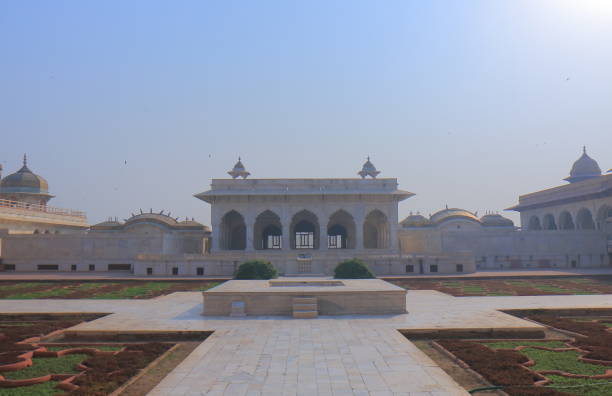 istock Anguri Bagh garden Agra fort historical architecture Agra India 899873088