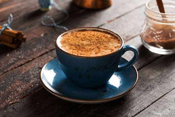 istock Delicious Sahlep on Rustic Wooden Background 899881782