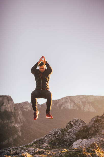 istock Jump of freedom 899893328