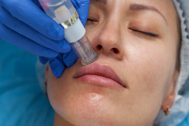 istock Woman receiving injection 899902308