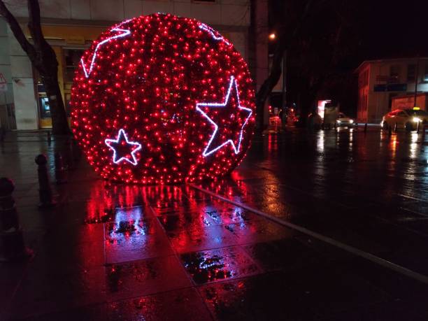 istock Christmas Street Decorations 899909892