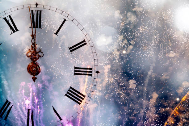 istock Twelve o'clock - new year's eve 899931300