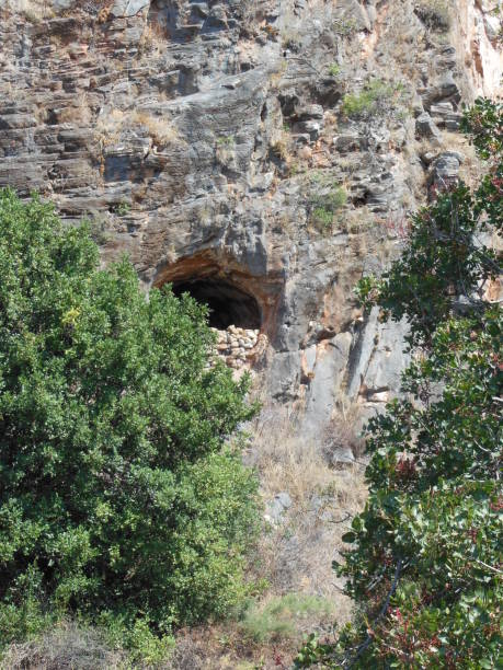 istock Hiking in Taygetos - Caves 899936030