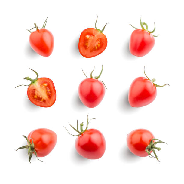 istock Seamless pattern with fresh red tomatoes. Isolated tomato on white background. Cut out collection 899947634