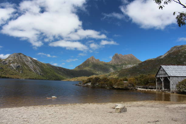 istock Cradle Mountain-Dove Lake 899974490