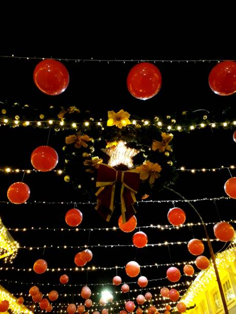 istock Christmas Street Decorations 900086084