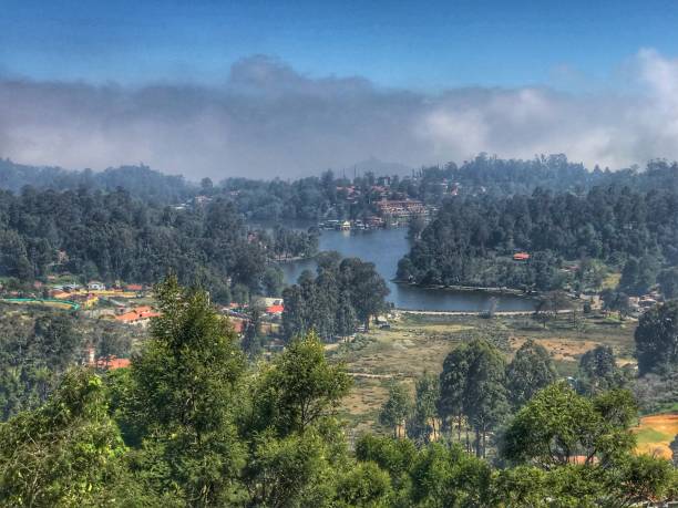 istock Kodaikkanal Lake view 900086260