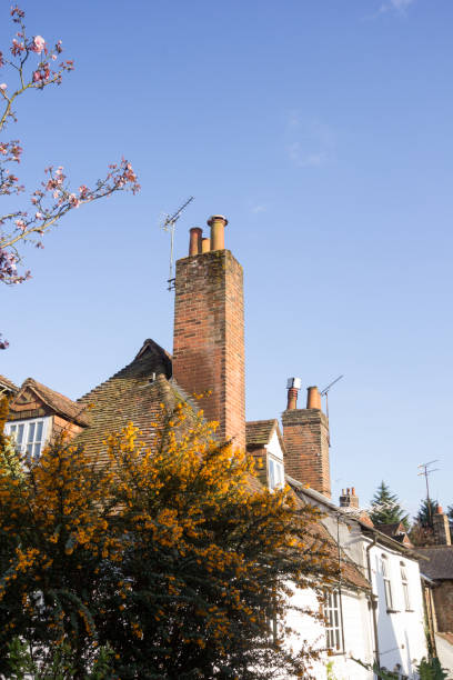 istock Six Bells Lane in Sevenoaks, England 900123530