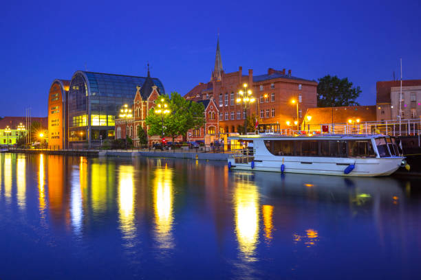 istock Architecture of Bydgoszcz city with reflection in Brda river 900136686