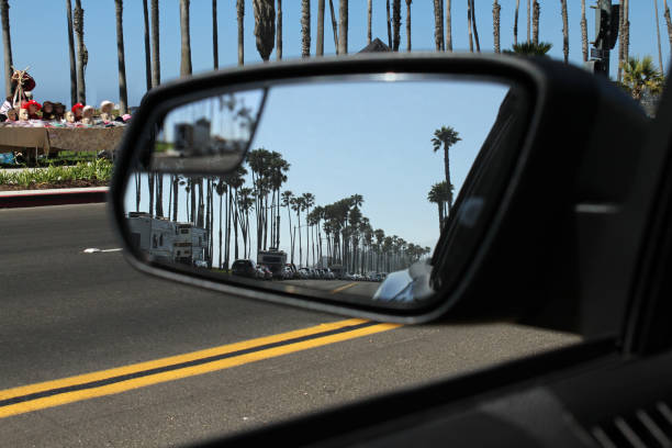 istock Mirror view of Santa Barbara, California 900196214