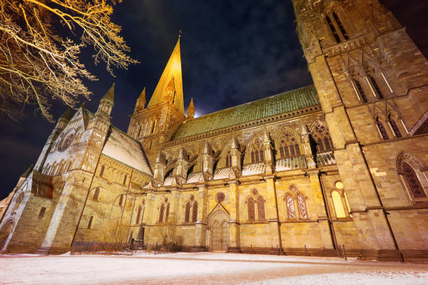 istock Nidarosdomen, Trondheim 900202682