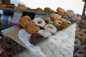 schaufenster-mit-donuts.jpg?b=1&s=170x17