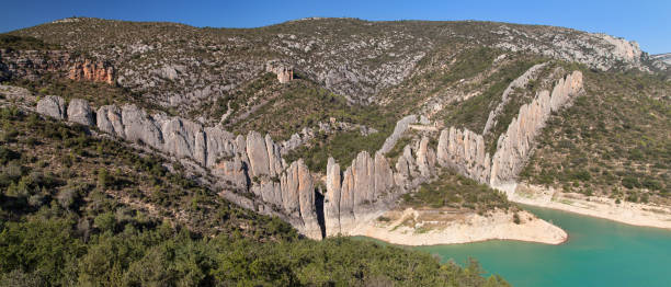 panorama of the finestres wall - chinese wall imagens e fotografias de stock