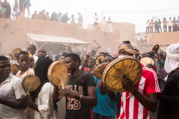 bianou festival in agadez niger - afrika afrika stockfoto's en -beelden