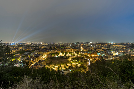 Panorama de la noche de Roma photo