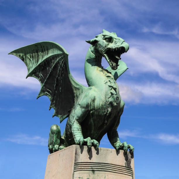istock Dragon statue in Ljubljana 900526102